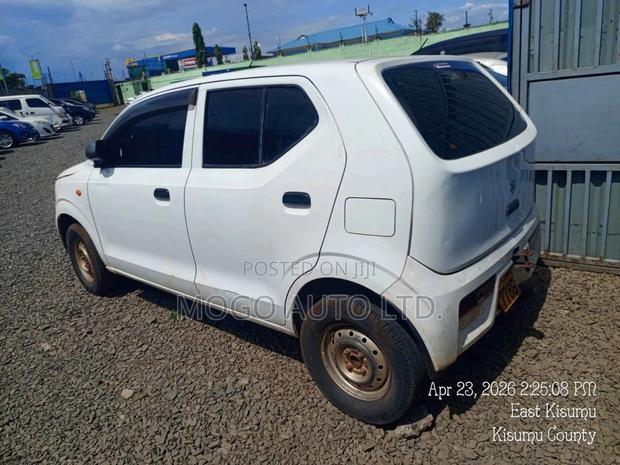 Suzuki Alto 2015 White