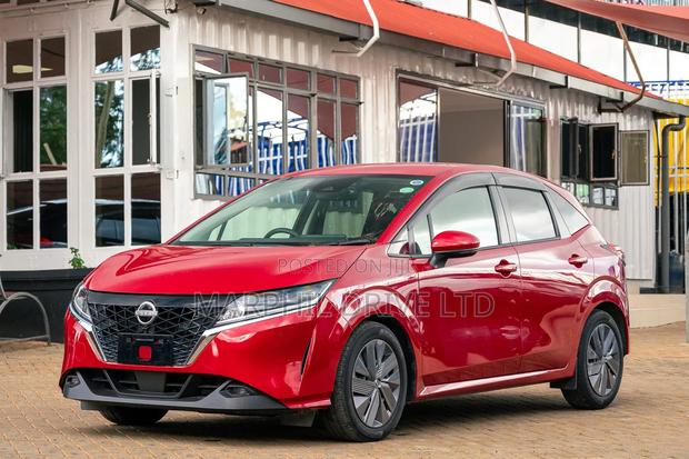 Nissan Note 1.2 Hybrid 2021 Red