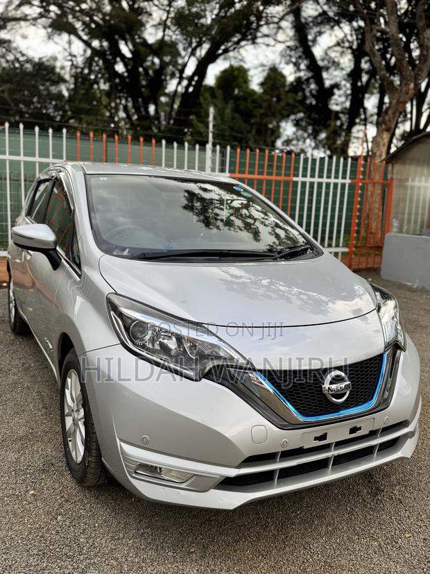 Nissan Note 2019 Silver