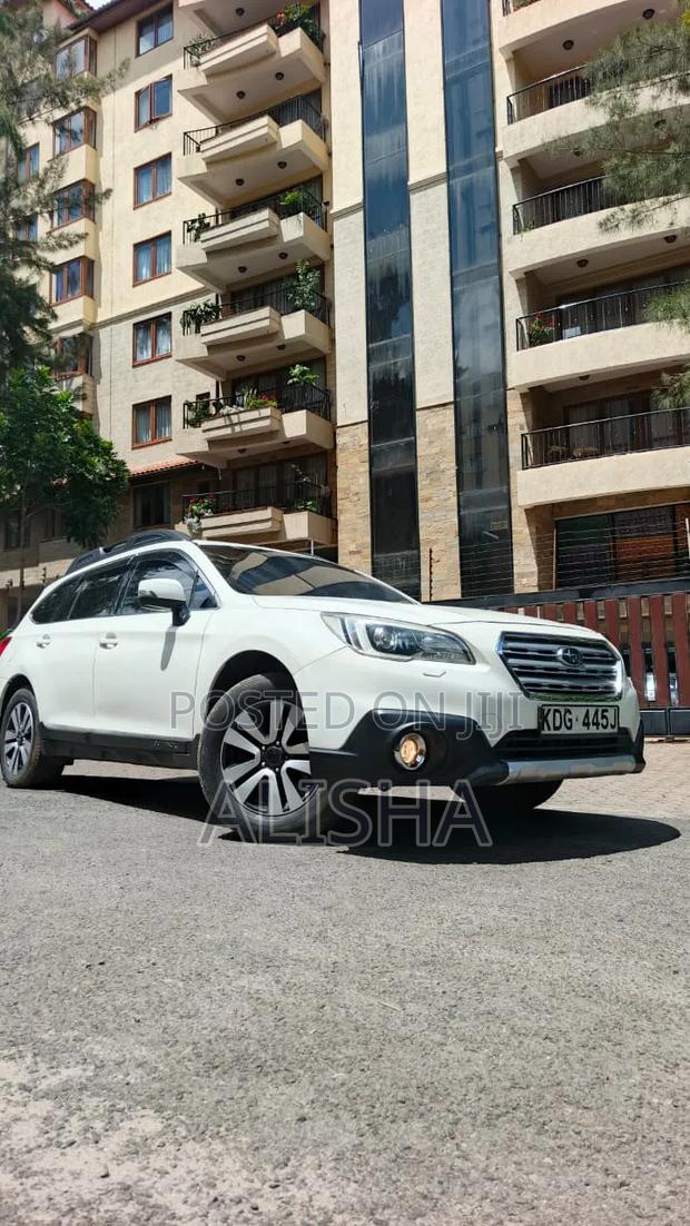 Subaru Outback 2015 White