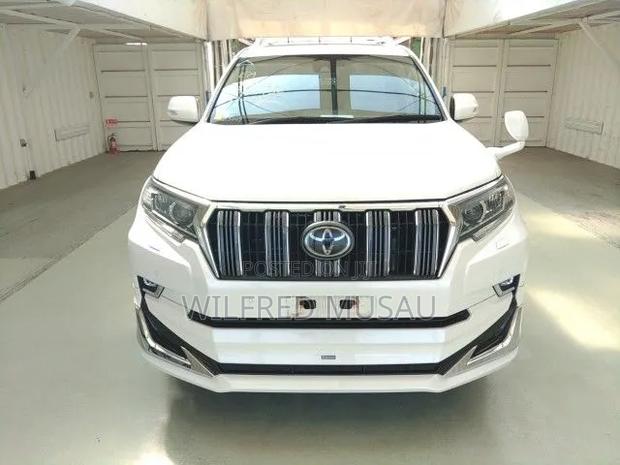 Toyota Land Cruiser Prado 2.7 2020 White