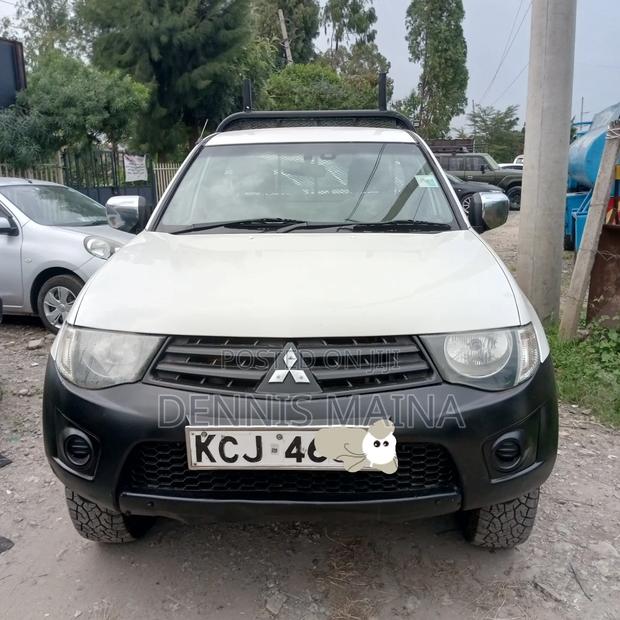 Mitsubishi L200 Single Cab 2.5 TD 4WD 2014 White