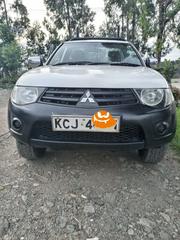 Mitsubishi L200 Single Cab 2.5 TD 4WD 2014 White for sale