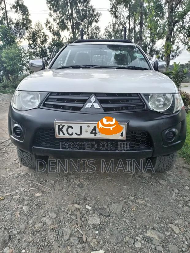 Mitsubishi L200 Single Cab 2.5 TD 4WD 2014 White