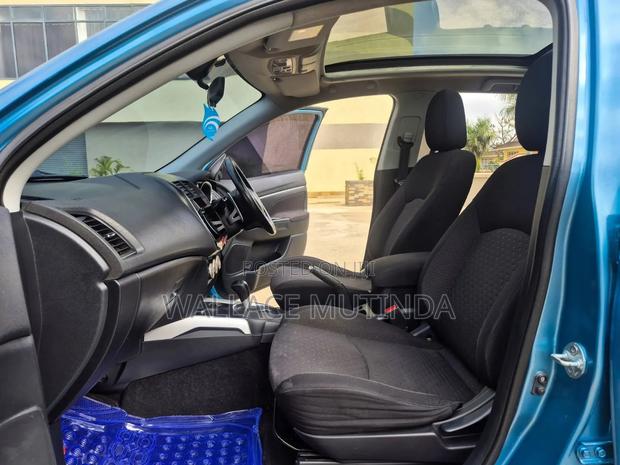 Mitsubishi RVR 2010 Blue