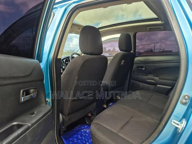 Mitsubishi RVR 2010 Blue