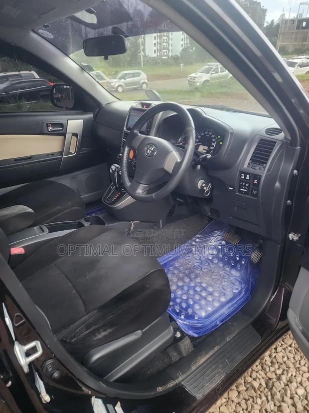 Toyota Rush 1.5 AWD 2015 Maroon