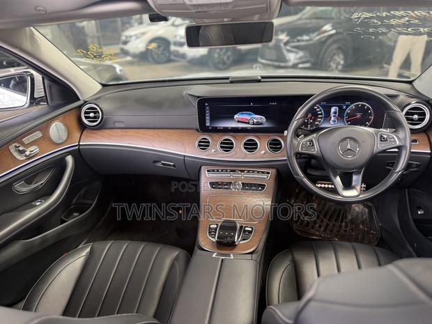 Mercedes-Benz E400 2018 Silver