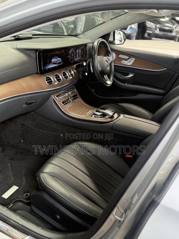 Mercedes-Benz E400 2018 Silver