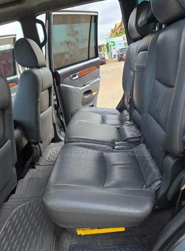 Toyota Land Cruiser Prado 2007 Silver