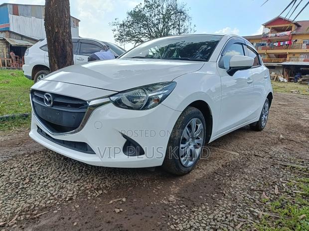 Mazda Demio 2019 White