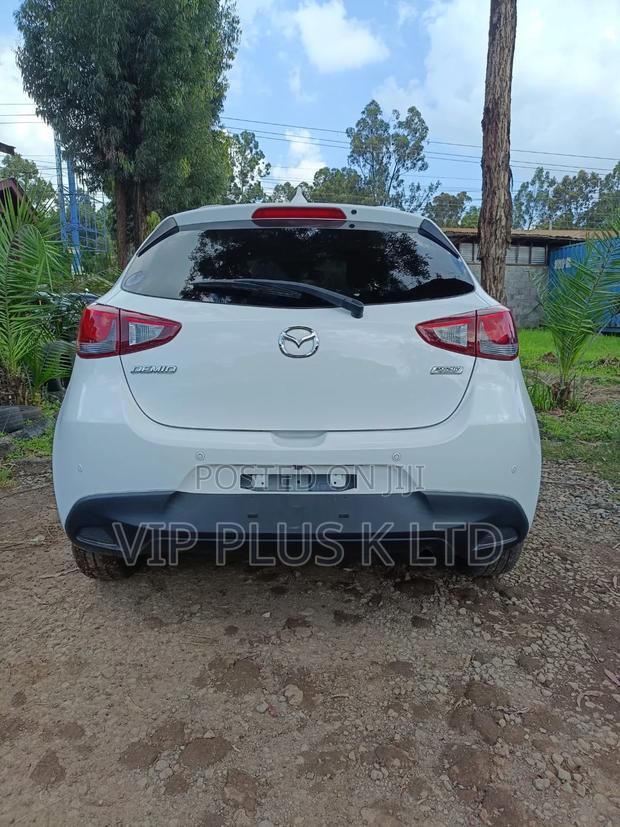 Mazda Demio 2019 White