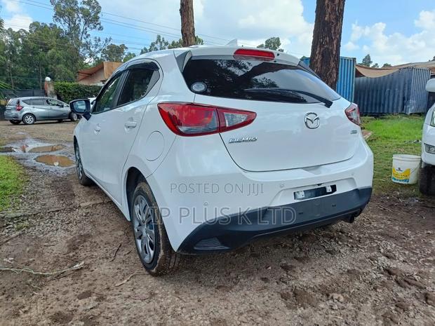 Mazda Demio 2019 White