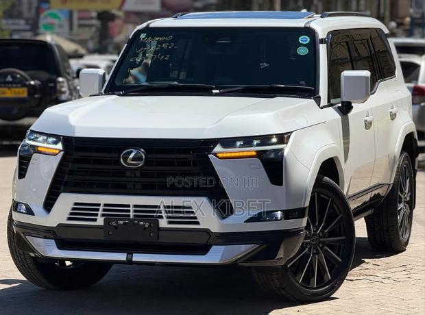 Lexus GX 550 Luxury+ 4WD 2025 White