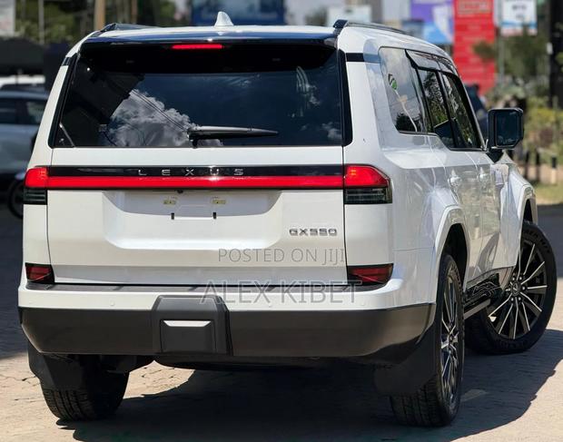 Lexus GX 550 Luxury+ 4WD 2025 White