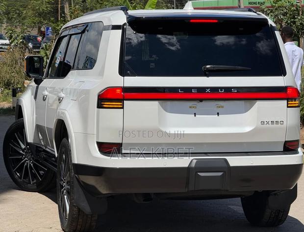 Lexus GX 550 Luxury+ 4WD 2025 White