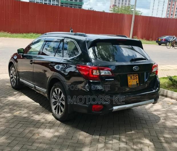 Subaru Outback 2.5i AWD 2016 Black