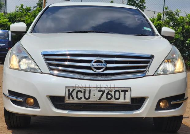 Nissan Teana 2012