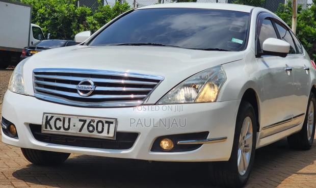 Nissan Teana 2012