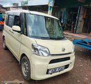 Daihatsu Tanto 2017 Brown for sale