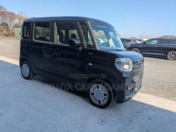 Suzuki Spacia 660 Hybrid FWD 2019 Black