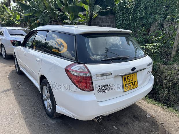 Subaru Legacy 2006 White
