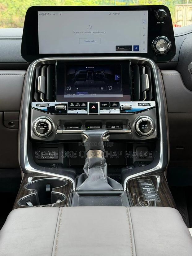 Lexus LX 600 2022