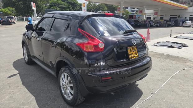 Nissan Juke 2012 Purple