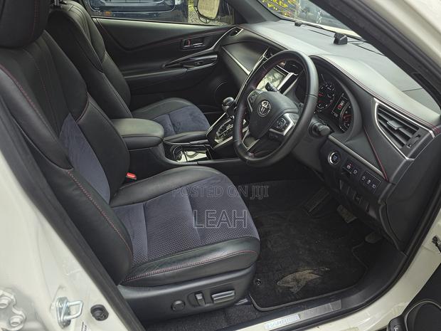 Toyota Harrier 2019 White