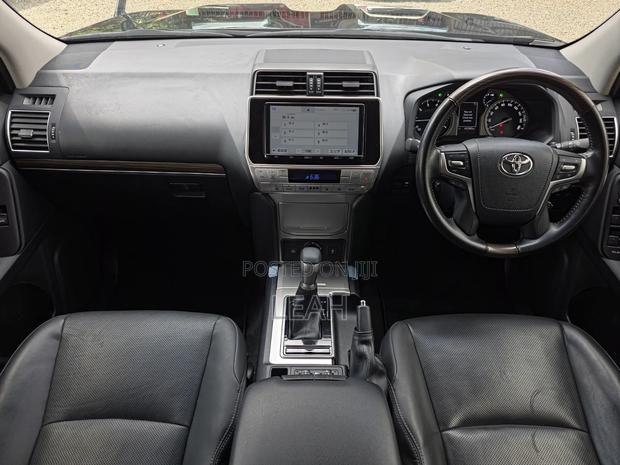 Toyota Land Cruiser Prado 2020