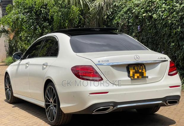 Mercedes-Benz E200 2017 White