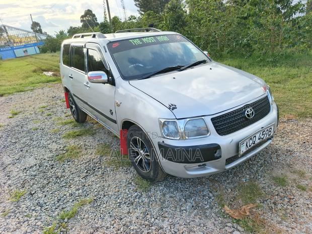 Toyota Succeed 2012 Silver