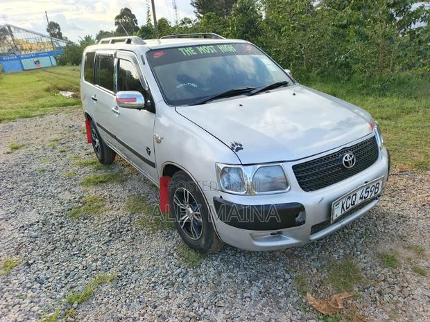 Toyota Succeed 2012 Silver