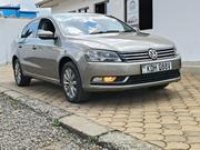 Volkswagen Passat 2013 Beige for sale