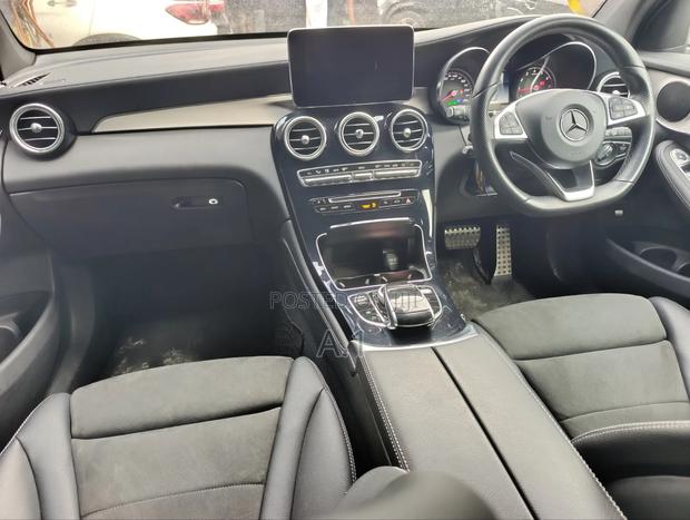 Mercedes-Benz GLC-Class 2019 Silver