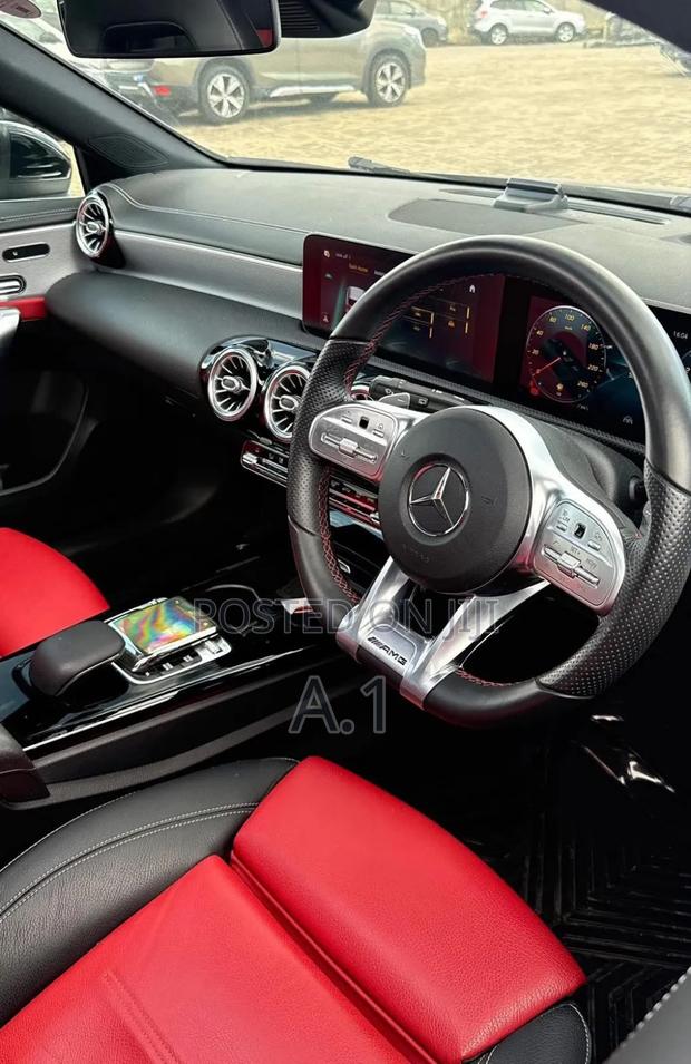 Mercedes-Benz A-Class 2019 Black