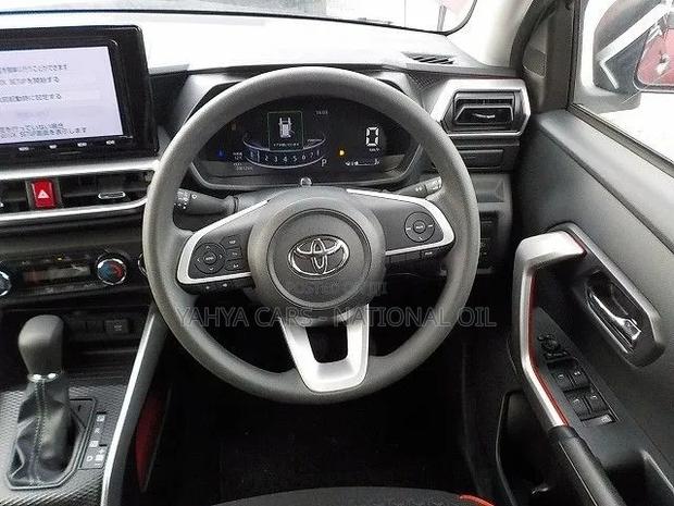 Toyota Raize 2019 Red
