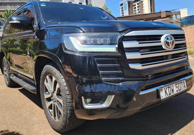 Toyota Land Cruiser Prado 2014 Black