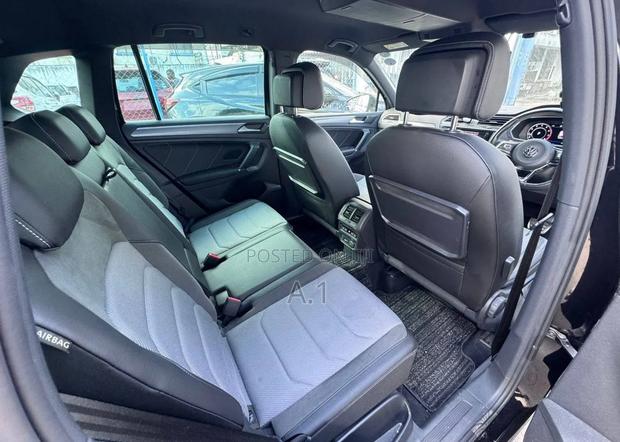 Volkswagen Tiguan 2019 Black