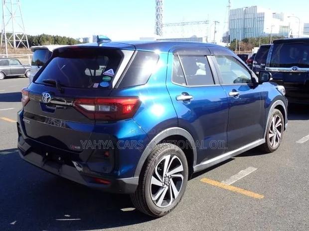 Toyota Raize 2019 Blue