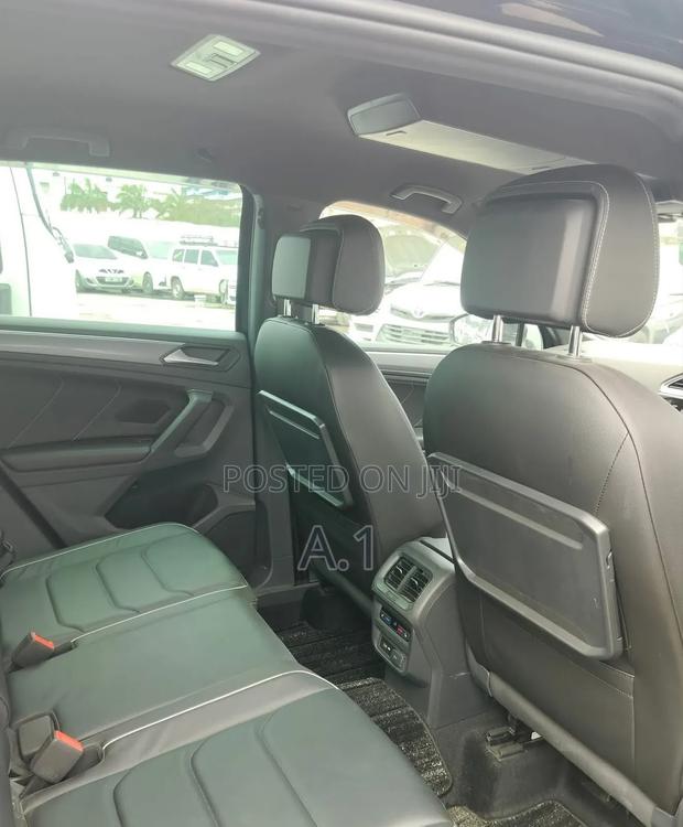 Volkswagen Tiguan 2019 Black