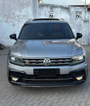 Volkswagen Tiguan 2020 Gray for sale