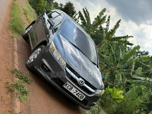 Honda Stream 2007