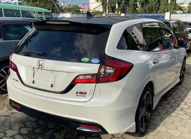 Honda Jade 1.5 Hybrid 2019 Pearl