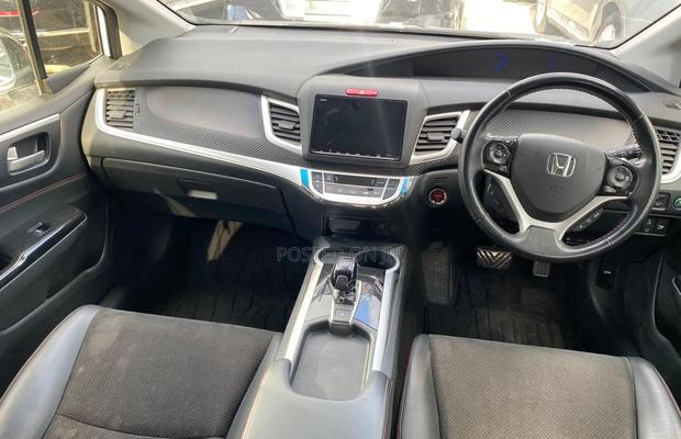 Honda Jade 1.5 Hybrid 2019 Pearl