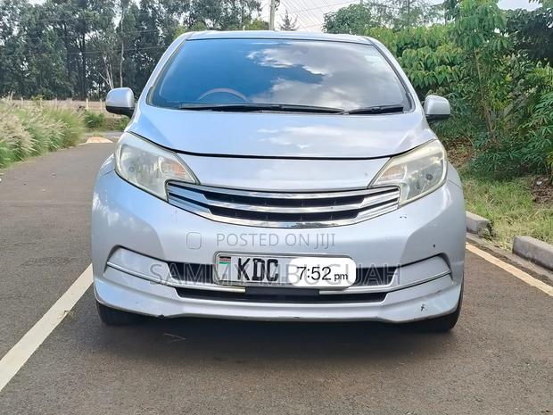 Nissan Note 2013 Silver
