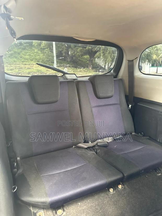 Toyota Wish 2013 Black