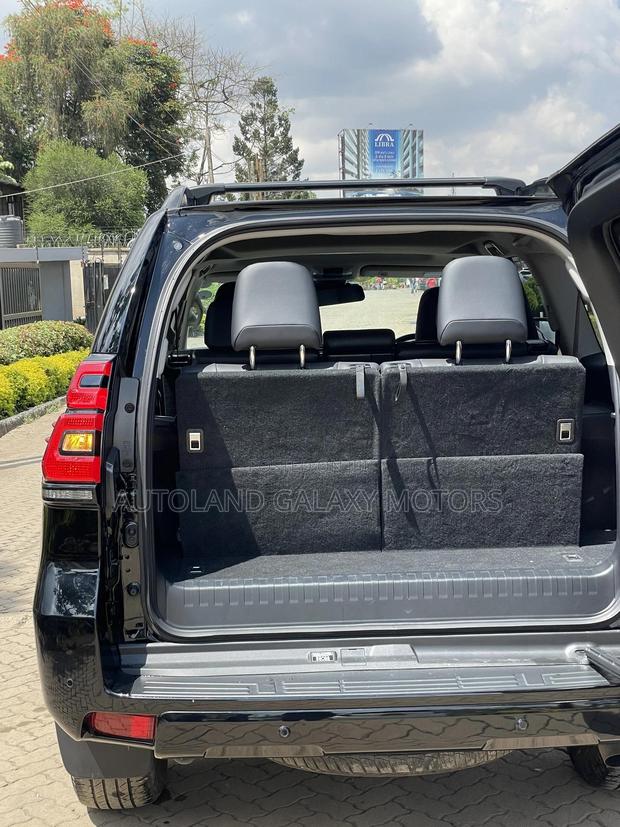 Toyota Land Cruiser Prado 2.8 2023