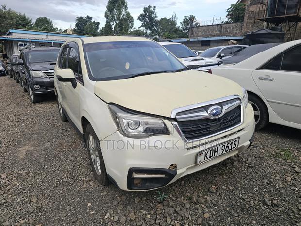 Subaru Forester 2016 White