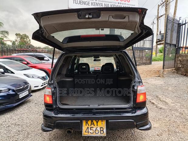 Subaru Forester 2.0 Automatic 1999 Black